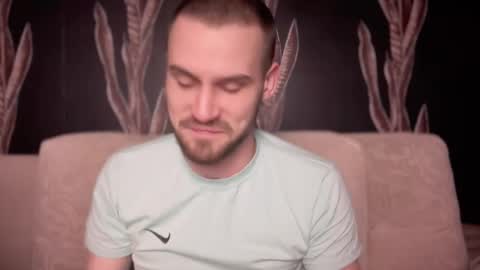 Snapshot of iveran_love1 chatting on October 2025 06:52:02 PM iveran online show from October 2025 06:52:02 PM