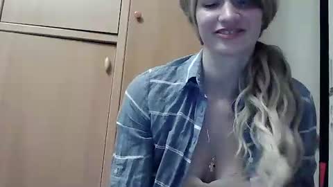 ivetta911 online show from November 2025 01:55:01 PM