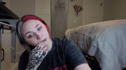 ivey jade online show from November 2025 04:23:01 AM