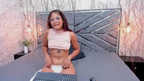Snapshot of ivisbouncyass chatting on February 2025 02:43:02 PM Ivis online show from February 2025 02:43:02 PM