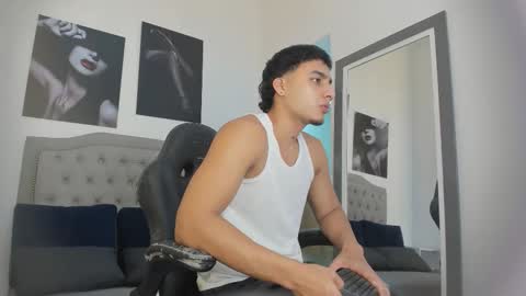 Ivo Beischel online show from October 2025 04:34:01 AM