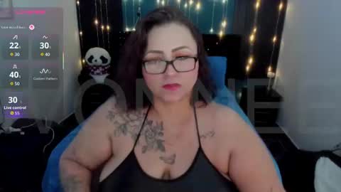 Snapshot of ivonnee17_ chatting on August 2026 12:34:02 AM Ivonne online show from August 2026 12:34:02 AM