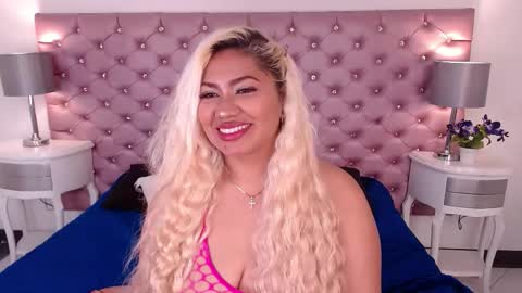 IvonnyBon online show from February 2026 03:35:01 AM