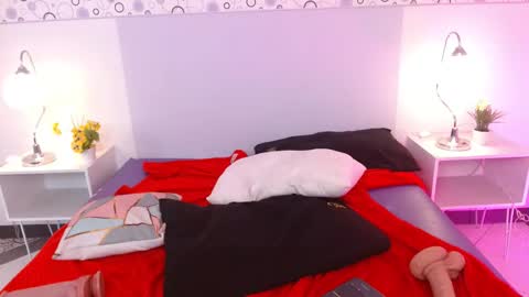 IvonnyBon online show from March 2026 08:26:33 AM