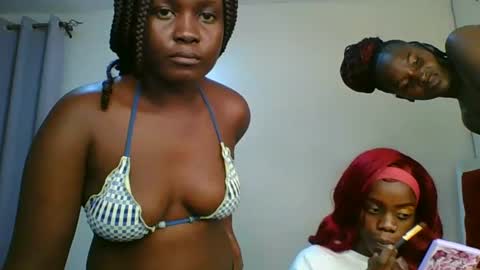 Snapshot of ivory_mae chatting on July 2026 06:12:01 PM ivory_mae online show from July 2026 06:12:01 PM