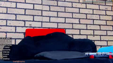 Snapshot of ivorydreams chatting on June 2026 05:23:01 PM Ivory online show from June 2026 05:23:01 PM