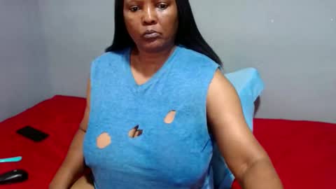 IVORYTITS48 online show from January 2025 07:32:01 AM