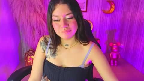 Ivy  online show from September 2025 08:32:02 PM