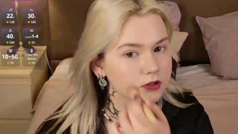 Snapshot of ivy_marlowe chatting on May 2026 09:39:01 AM Ivy online show from May 2026 09:39:01 AM