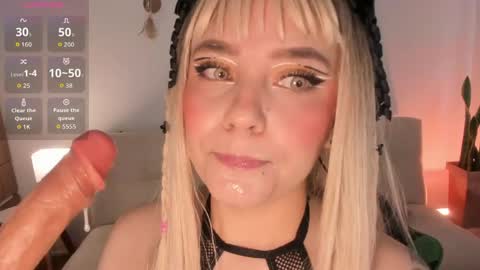 Snapshot of ivy_ragnar chatting on June 2026 05:40:02 PM Pamela online show from June 2026 05:40:02 PM