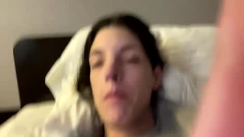 Snapshot of ivy_rose90 chatting on June 2026 06:05:01 AM ivy_rose90 online show from June 2026 06:05:01 AM