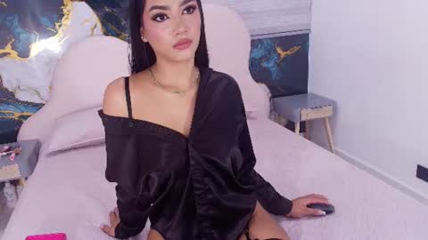 Snapshot of ivy_salazar chatting on June 2026 03:11:01 AM Tell me Ivy is a pleasure online show from June 2026 03:11:01 AM