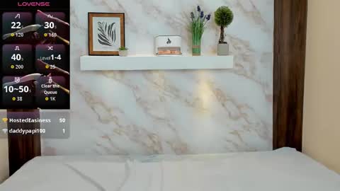 i v y  b l i s s online show from March 2026 06:22:02 PM