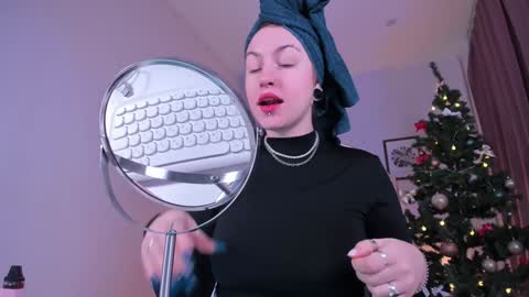 IVY - Follow me 3 online show from January 2025 06:35:02 AM