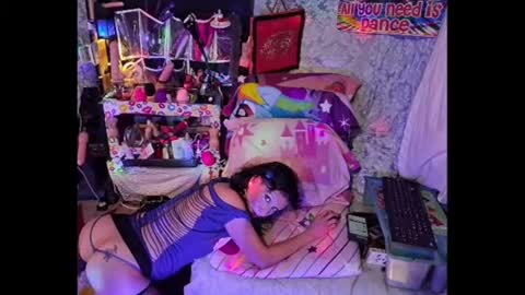 Snapshot of ivyjennifer366 chatting on June 2026 04:02:02 AM ivyjennifer366 online show from June 2026 04:02:02 AM