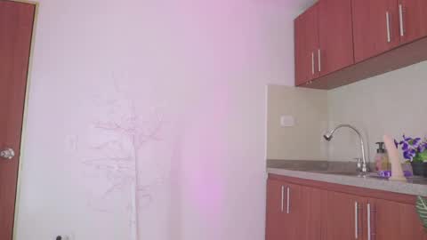 Ivy  online show from April 2026 12:00:01 AM