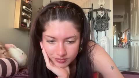 Snapshot of ivyquinette chatting on February 2026 11:45:02 PM Ivy online show from February 2026 11:45:02 PM