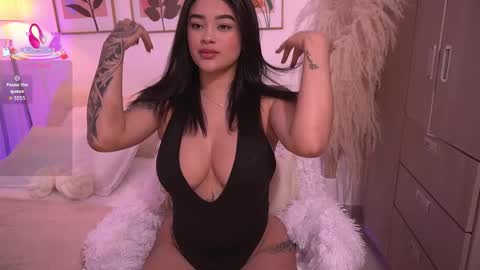 Annie online show from September 2025 03:18:02 AM