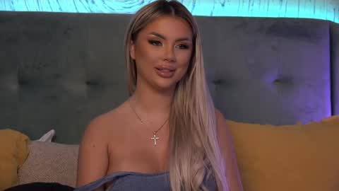 Snapshot of ivyrubens chatting on December 2024 09:35:02 AM Ivy online show from December 2024 09:35:02 AM