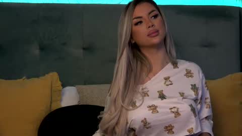 Snapshot of ivyrubens chatting on February 2025 10:23:01 AM Ivy online show from February 2025 10:23:01 AM