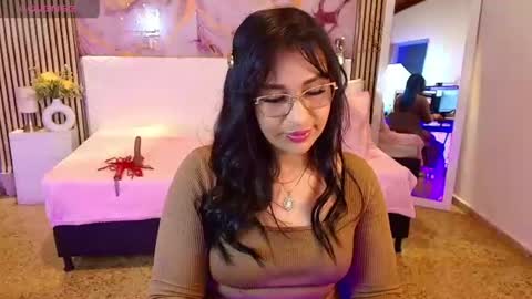 Snapshot of ivyshine7 chatting on July 2026 07:10:02 PM ivyshine7 online show from July 2026 07:10:02 PM