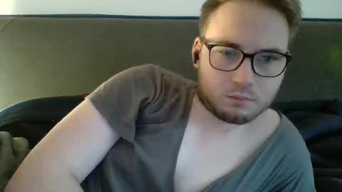 Snapshot of iwantfucknow chatting on January 2025 08:38:02 AM iwantfucknow online show from January 2025 08:38:02 AM