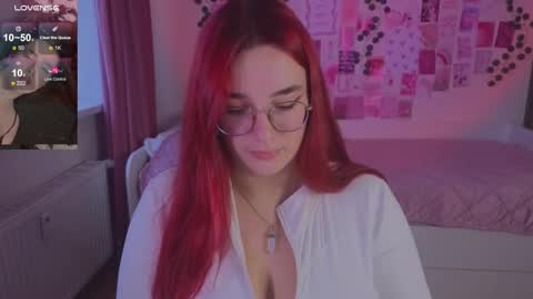 Snapshot of iwi_wi_wi chatting on October 2025 07:38:02 AM Daisy online show from October 2025 07:38:02 AM