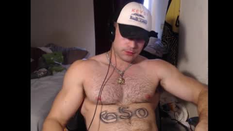 izak144 online show from December 2024 10:31:01 PM