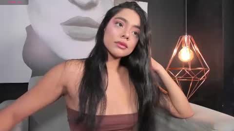 Izan Thorne online show from July 2026 01:59:02 PM