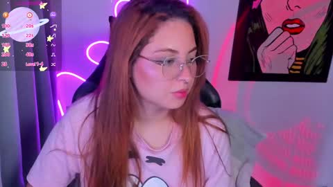 hot izys online show from March 2025 03:50:01 AM