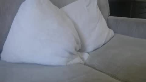 James online show from December 2025 02:48:01 PM