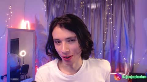 Hey im Jaxxxon check my info     online show from October 2025 08:50:02 PM