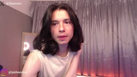 Snapshot of j_a_x_x_x_o_n chatting on June 2026 11:09:01 AM Hey im Jaxxxon check my info online show from June 2026 11:09:01 AM