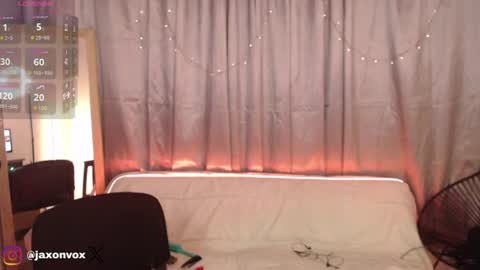 Hey im Jaxxxon check my info     online show from June 2026 01:26:02 PM