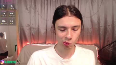 Hey im Jaxxxon check my info     online show from June 2026 11:30:02 AM