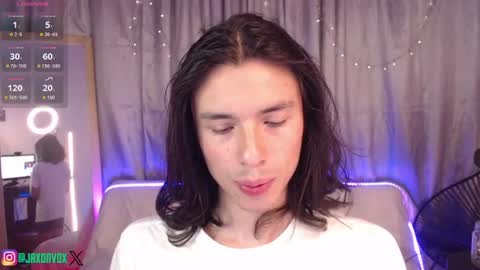 Hey im Jaxxxon check my info     online show from July 2026 12:00:01 PM
