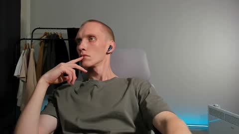 Danny online show from December 2024 03:22:02 PM