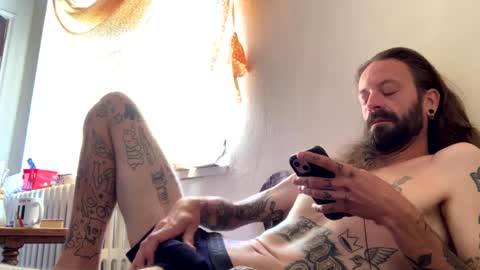 Snapshot of j_boogie_mane chatting on October 2025 04:16:01 PM j boogie online show from October 2025 04:16:01 PM