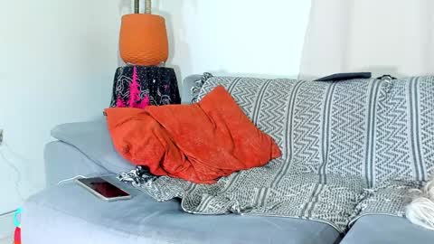 Calix  Independient model Insta and twt Calixsnake online show from December 2024 05:28:02 AM