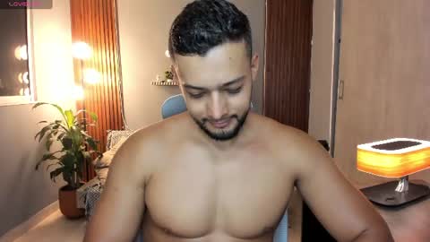 Snapshot of j_calix chatting on July 2026 10:01:02 PM Calix Independient model Insta and twt Calixsnake online show from July 2026 10:01:02 PM