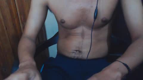 Snapshot of j_castello chatting on January 2025 06:20:02 PM J online show from January 2025 06:20:02 PM