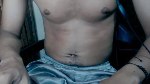 Snapshot of j_castello chatting on February 2025 02:46:01 AM J online show from February 2025 02:46:01 AM