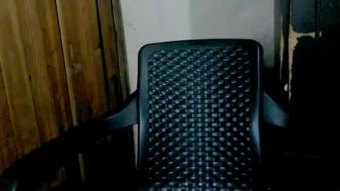 Snapshot of j_castello chatting on February 2025 11:04:01 PM J online show from February 2025 11:04:01 PM