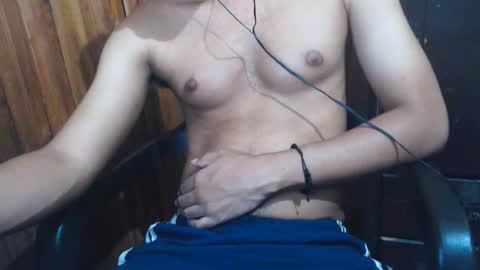 Snapshot of j_castello chatting on October 2025 04:16:01 PM J online show from October 2025 04:16:01 PM