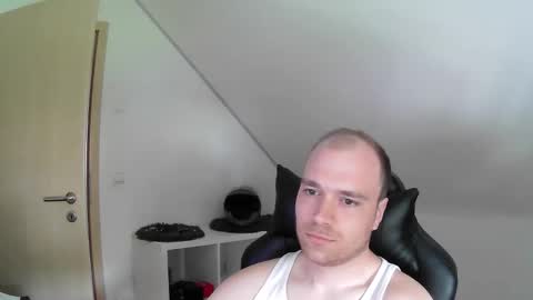 here4y online show from April 2026 10:03:02 AM