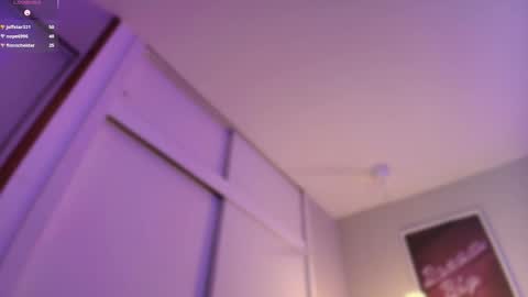 Jade online show from March 2026 02:04:02 AM