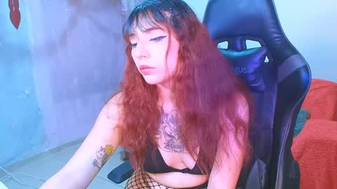 jade 18  online show from January 2025 02:58:02 AM