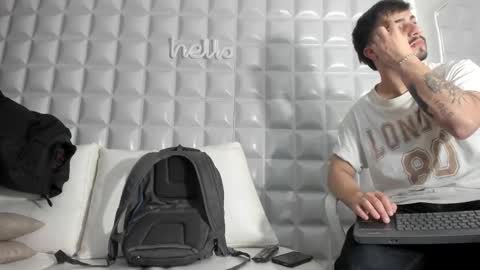 JACK DANIEL online show from October 2025 02:27:02 PM