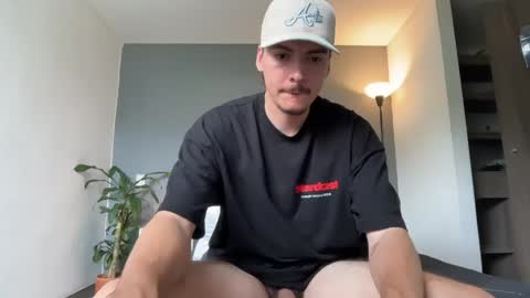 Snapshot of jack_norizz chatting on May 2026 02:45:01 PM INDEPENDENT MODEL online show from May 2026 02:45:01 PM
