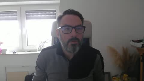 jackbauer9999 online show from April 2026 11:30:02 AM